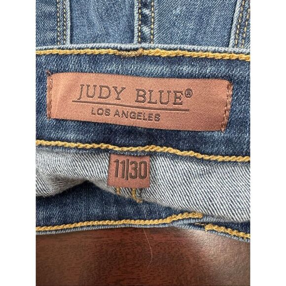 Judy Blue Denim Skinny Fit Capris Size 11/30 - Picture 5 of 9